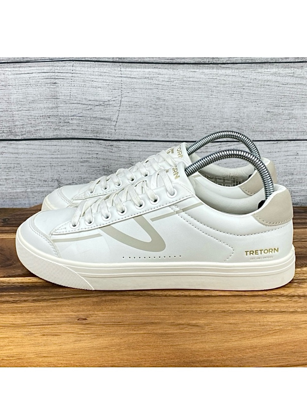 Tretorn Serve Casual White Grey Fashion Sneaker Women’s Shoe Size 8.5